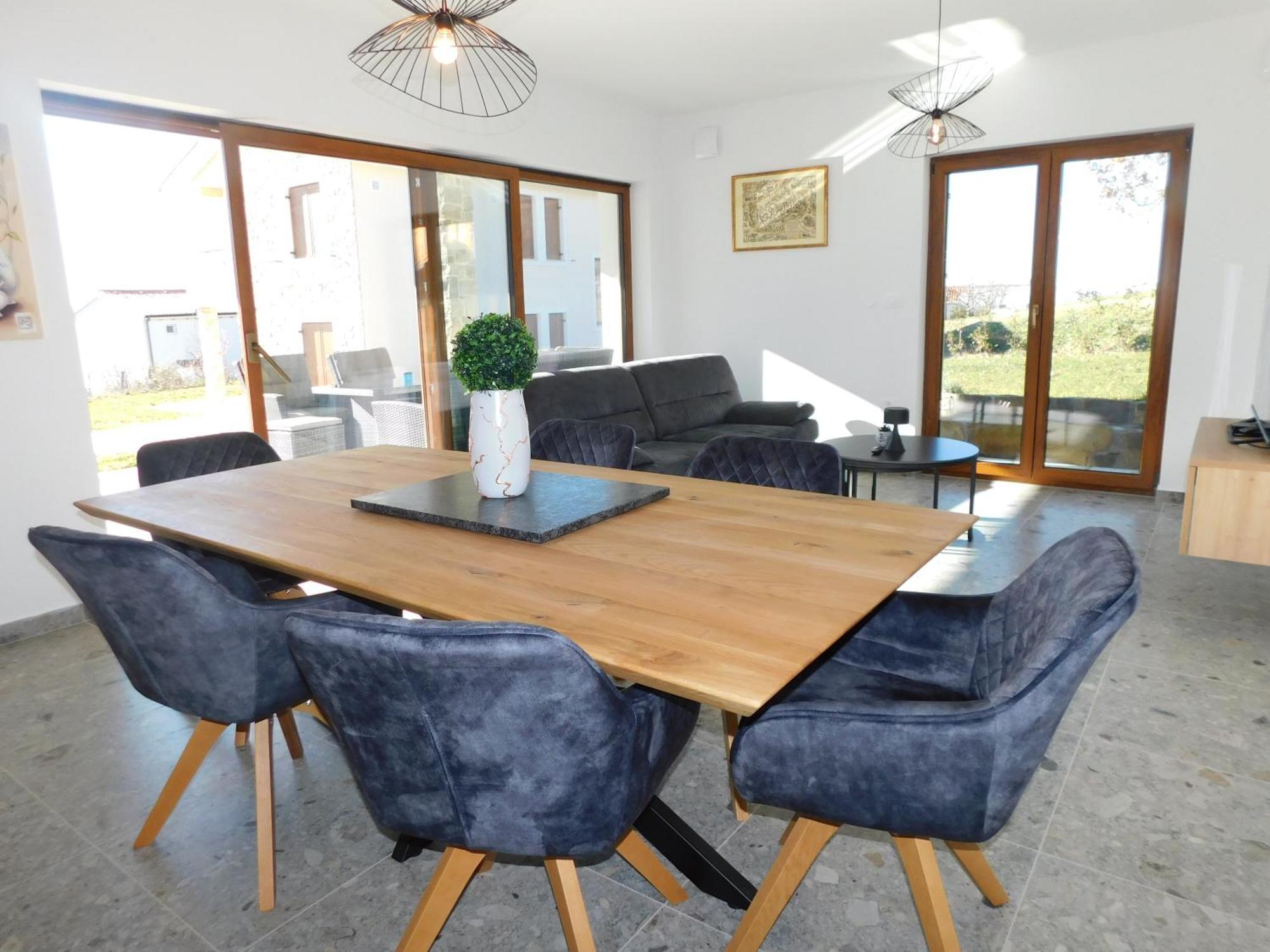 Holiday home Nova With Pool Sveti Peter
